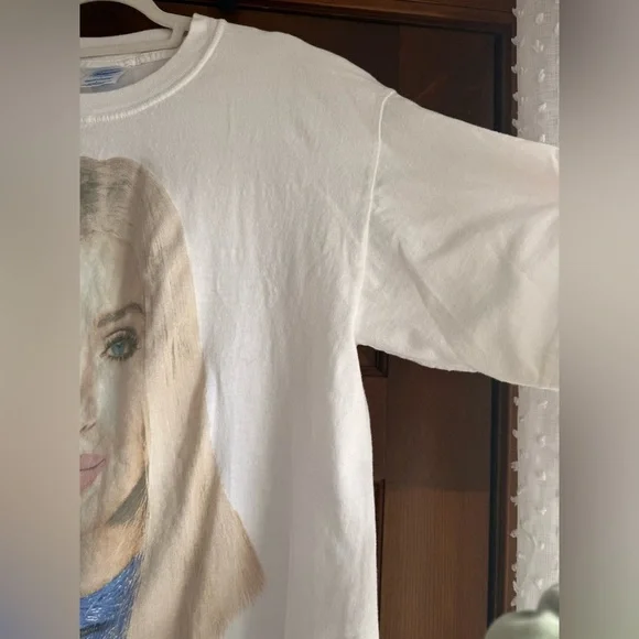 Vintage Cher Graphic Tee - Picture 3 of 7